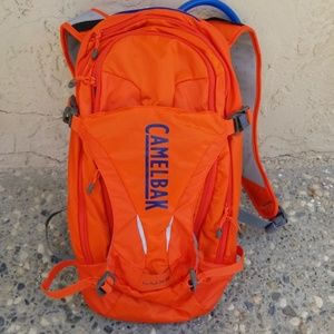 CamelBak LUXE 100oz hydration pack- cherry tomato